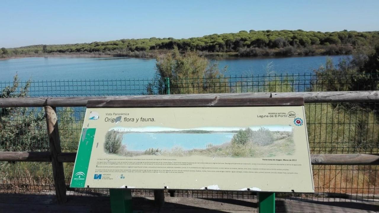 Paqo Lodge Laguna Del Portil, A 400 Metros De La Playa Luaran gambar